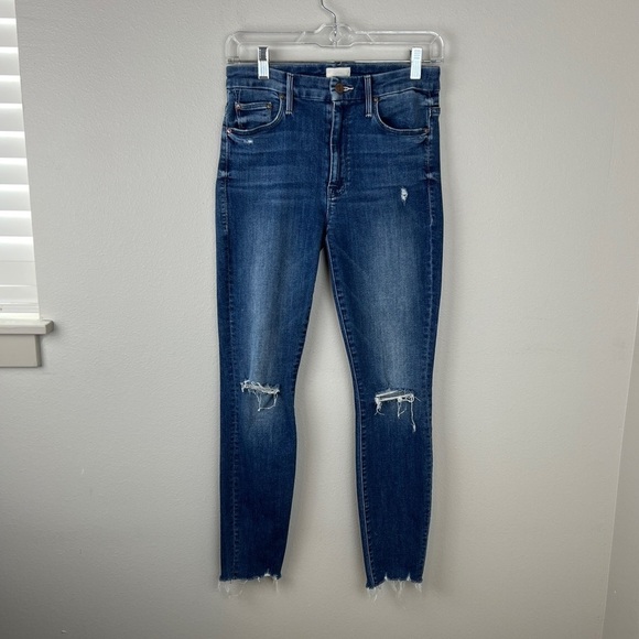 Mother High Waisted Looker Ankle Fray Jeans in Get Your Groove Back - Picture 2 of 6